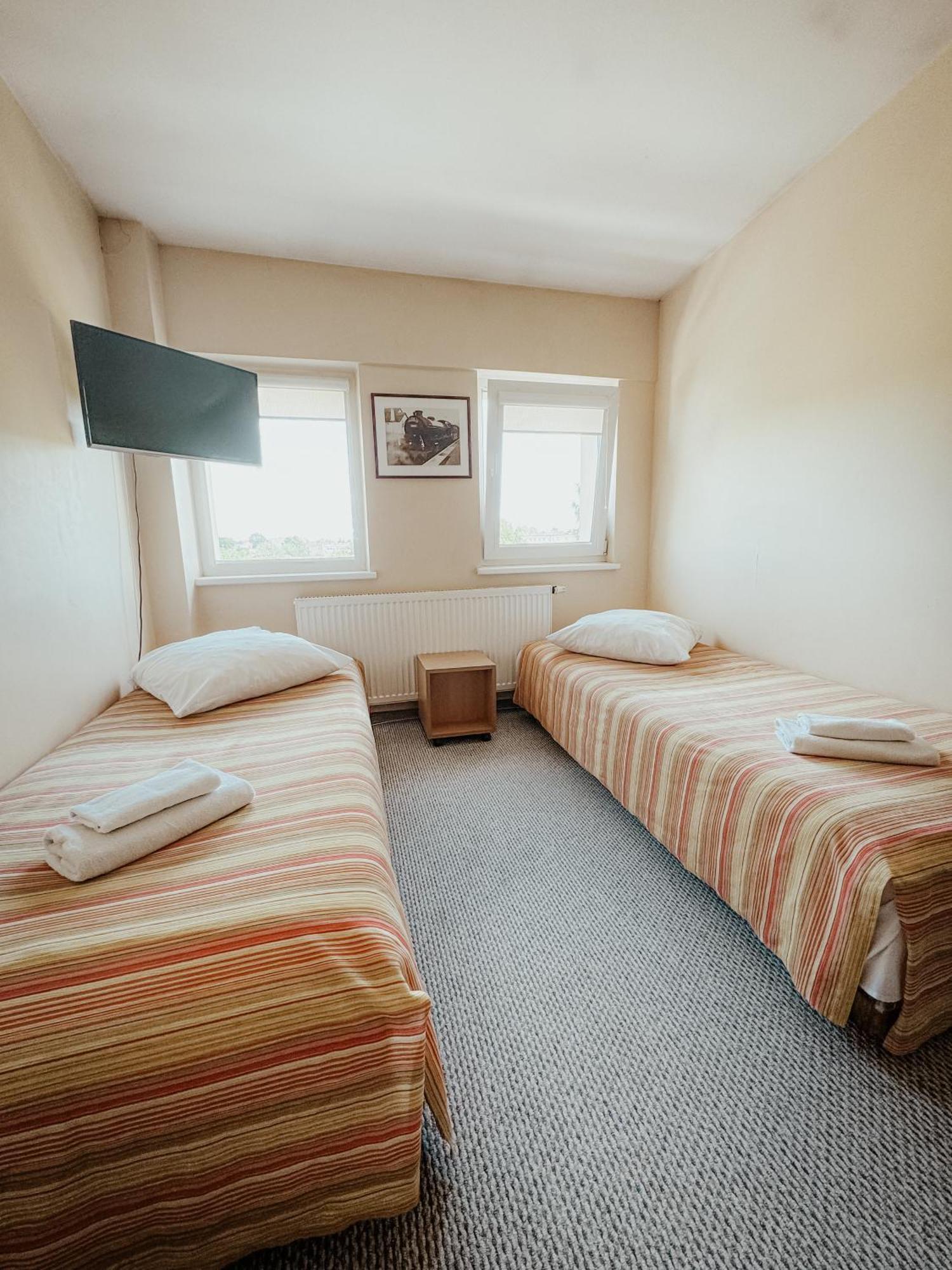 Hotel Pervaza Panevėžys Zimmer foto
